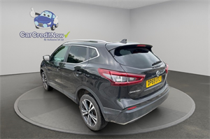 Nissan Qashqai 1.3 DIG-T N-Connecta SUV 5dr Petrol Manual Euro 6 (s/s) (140 ps)
