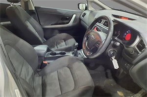 Kia Ceed 1.4 CRDi 1 Hatchback 5dr Diesel Manual Euro 5 (89 bhp)