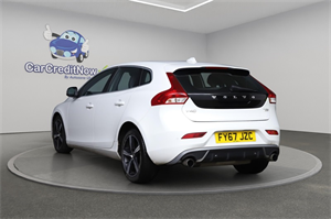 Volvo V40 2.0 T2 R-Design Nav Plus Hatchback 5dr Petrol Manual Euro 6 (s/s) (122 ps)