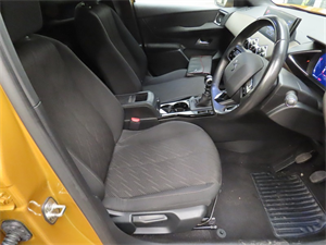 DS DS 3 CROSSBACK 1.2 PureTech Elegance Crossback 5dr Petrol Manual Euro 6 (s/s) (100 ps)