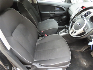Kia Venga 1.6 2 MPV 5dr Petrol Auto Euro 6 (123 bhp)