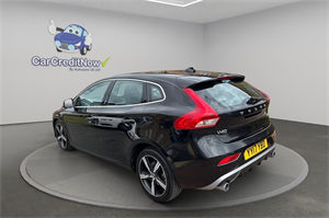 Volvo V40 2.0 D2 R-Design Nav Plus Hatchback 5dr Diesel Manual Euro 6 (s/s) (120 ps)